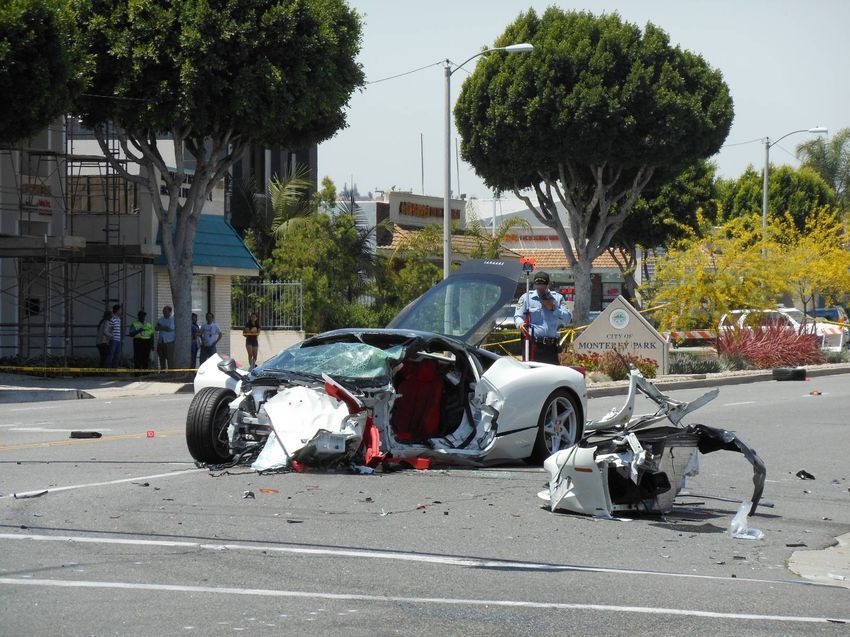 Ужасная авария Hyundai и Ferrari
