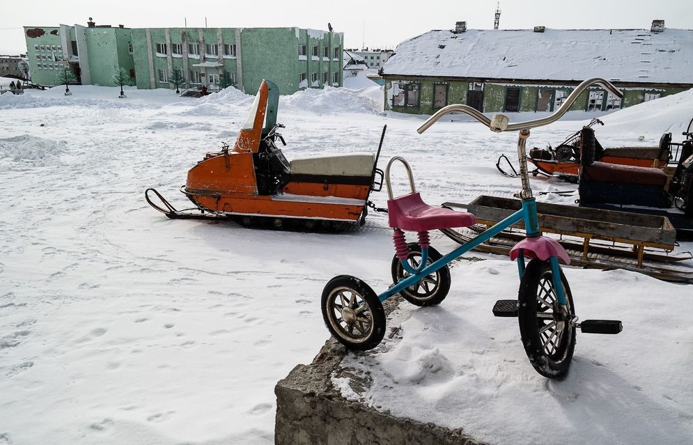 Советский транспорт в закрытом посёлке Диксон