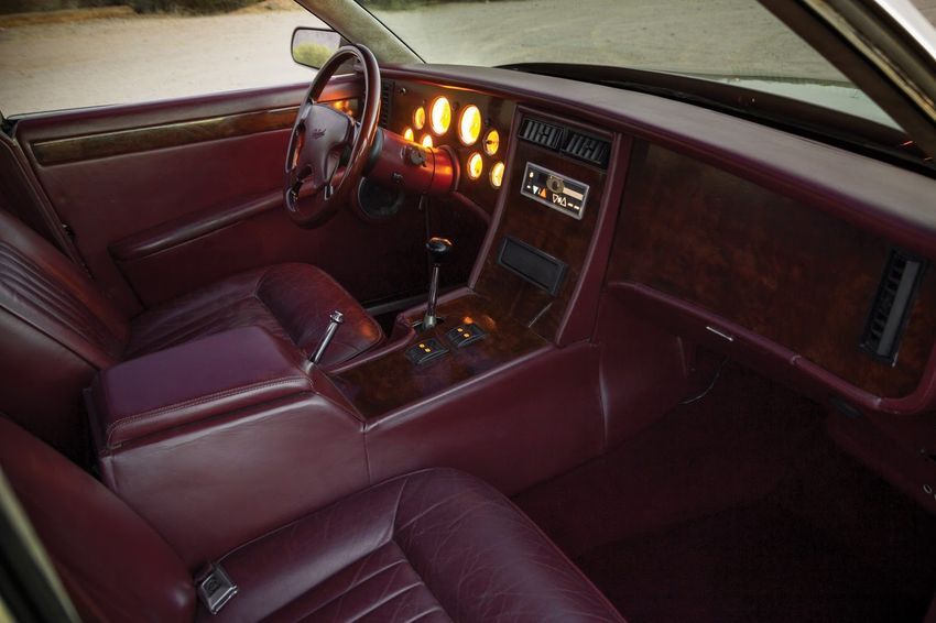 Уникальный Packard Twelve 1999