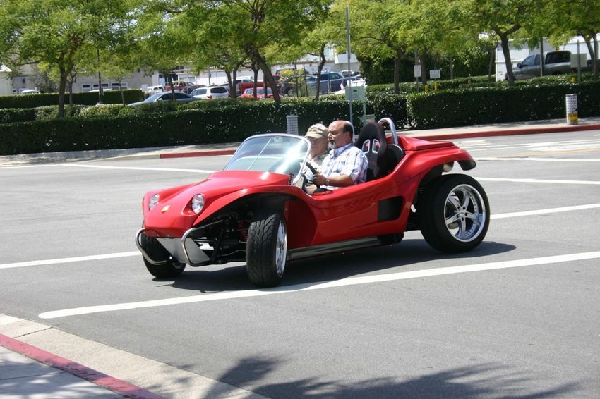 Электрические багги Meyers Manx