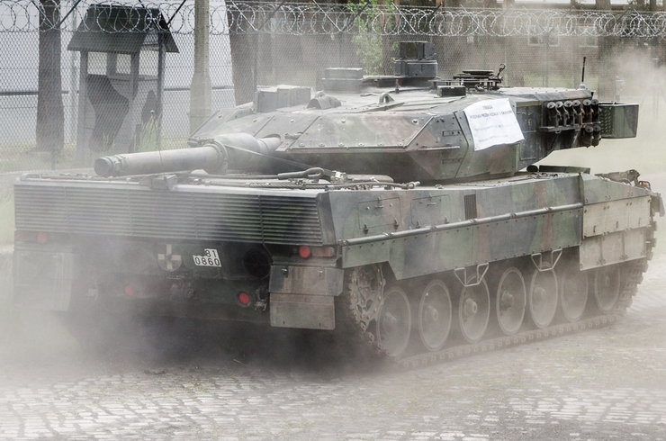 Leopard танки в польской армии. 