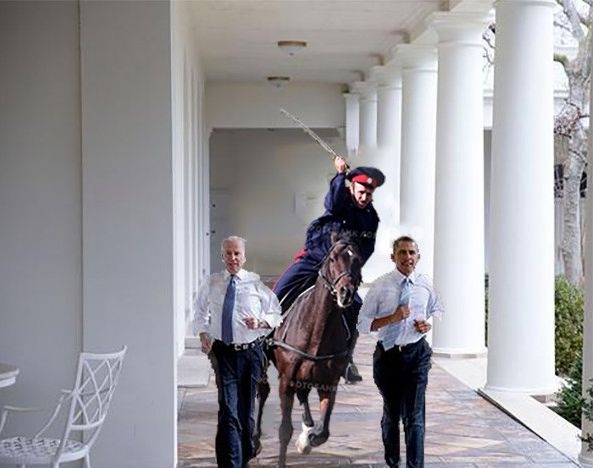 Фотожабы на пробежку Обамы и Байдена по Белому Дому
