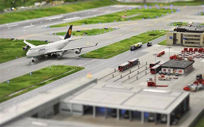 Самая большая модель аэропорта в мире.