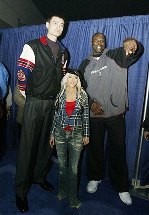 Самый высокий баскетболист в мире 