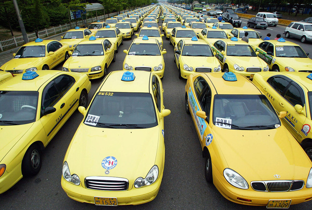 Как выглядят такси в разных странах мира