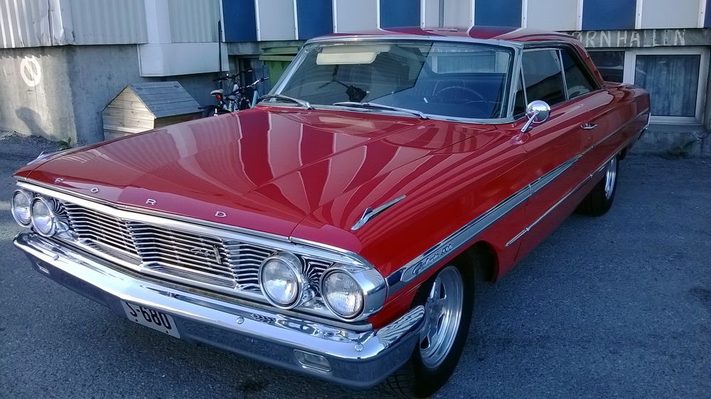 Ford Galaxie 500