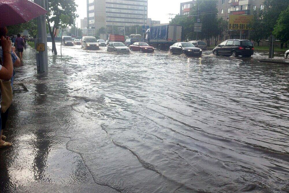 Последствия проливных дождей в  Минске