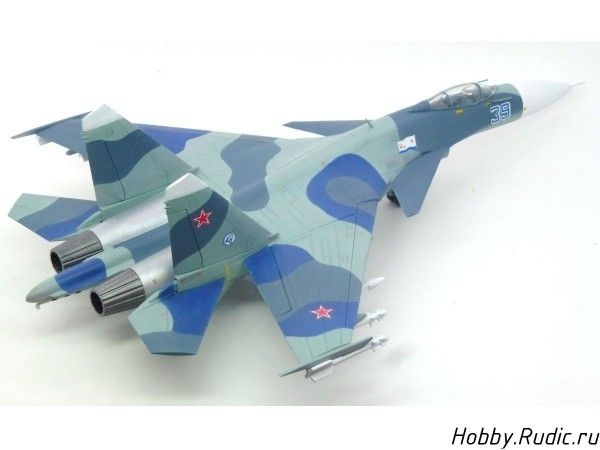 Истребитель Су-33 в масштабе 1/72 от фирмы "Звезды"