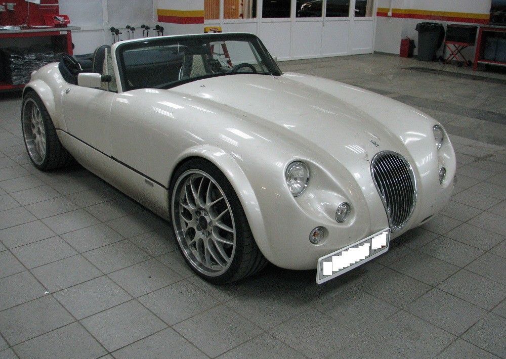 Замена лобового стекла на Wiesmann