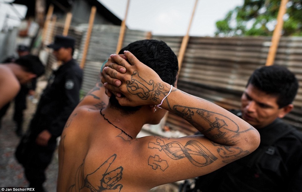 Преступный мир трущоб Сальвадора