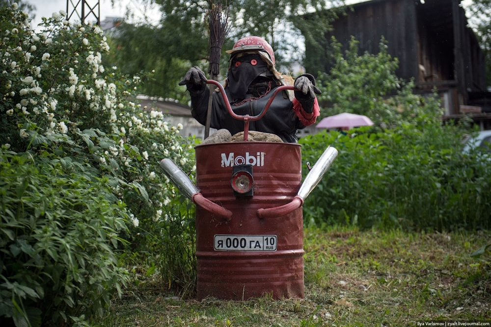 Народное дворовое творчество на улице Петрозаводска