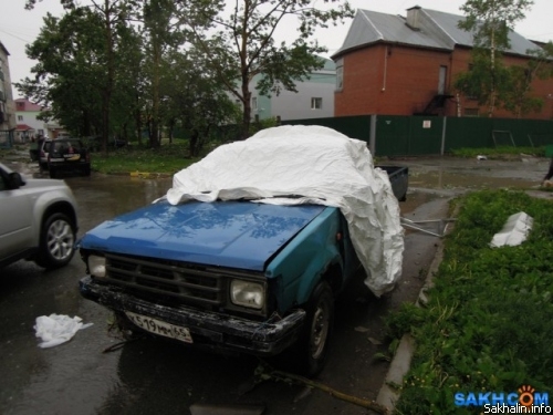 Последствия урагана в Южно-Сахалинске!