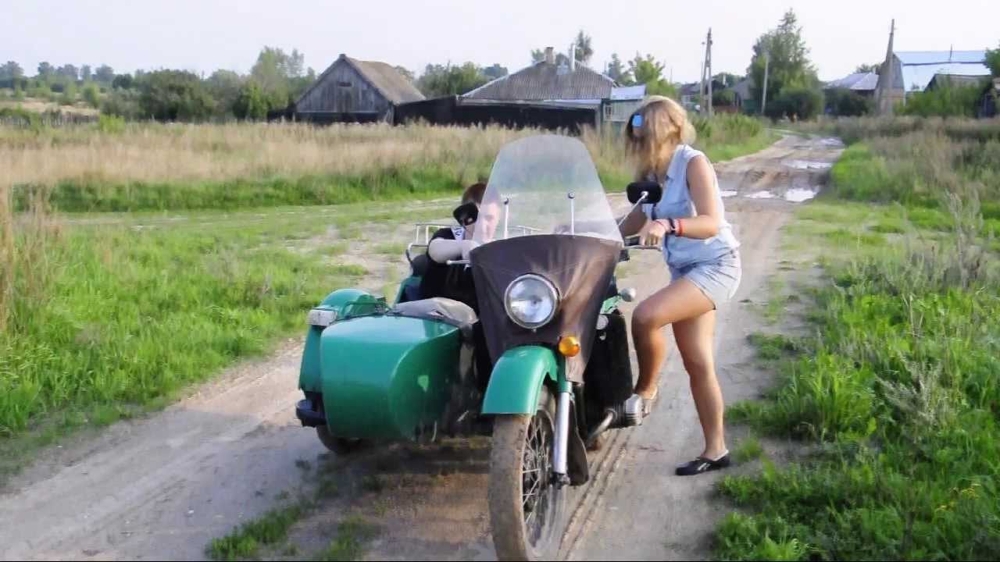 Маруся, мотоцикл урал 