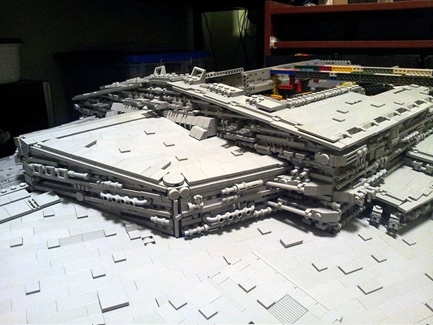 Самая точная модель имперского крейсера собранная из lego
