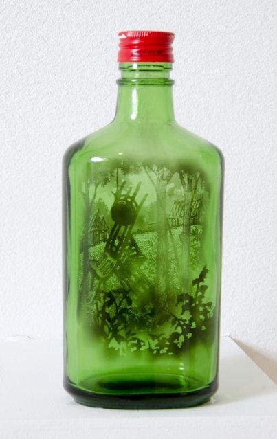 Мир в бутылке: необычные картины Джима Дингильена  