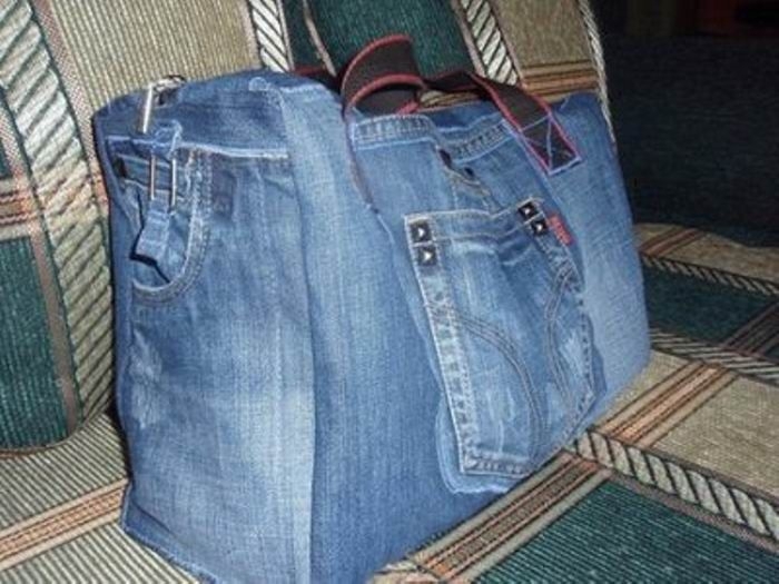 Что можно сделать из старых джинсов  