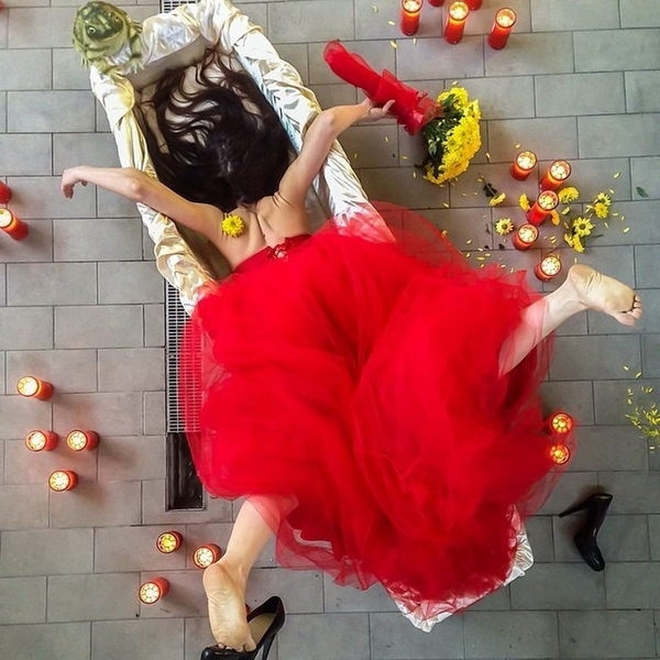 «Как падают люди» — концептуальный и забавный проект Сандро Джиордана