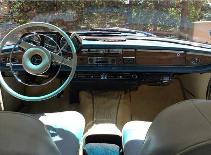 Найдено на eBay. 1965 Mercedes Benz 220 SE Coupe