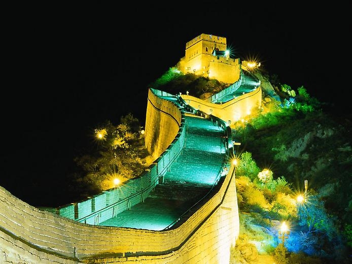 Великая Китайская стена. История и легенды