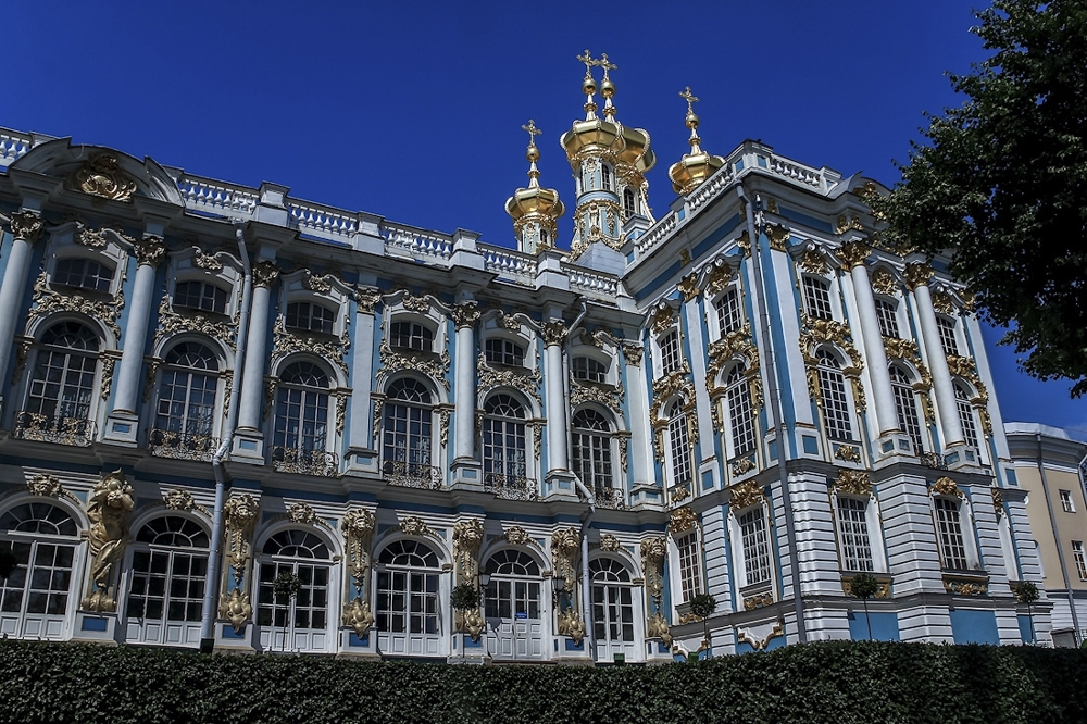  Екатерининский дворец