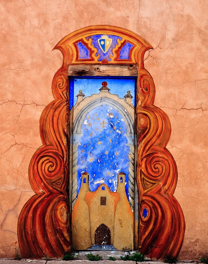 Двери в волшебные миры