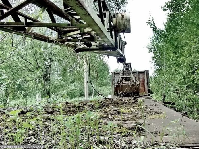 Фоторепортаж с кладбища поездов в Воскресенске.