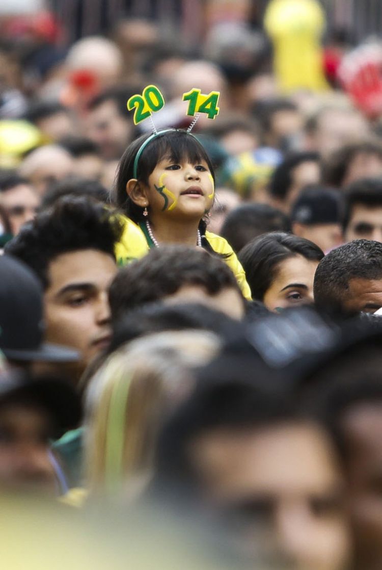  Слёзы фанатов сборной Бразилии