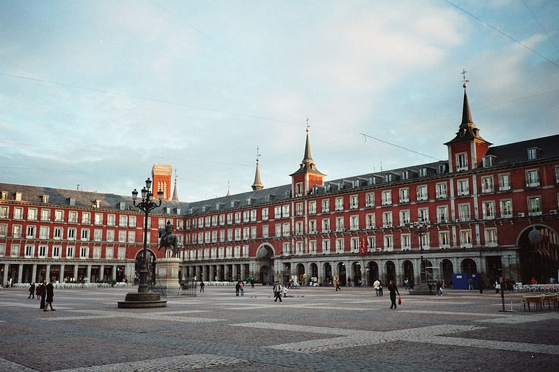 Самая посещаемая площадь Мадрида!