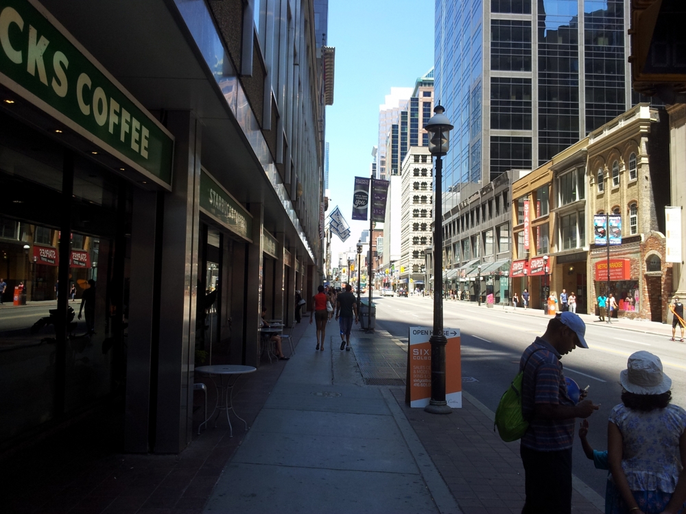 прогулка по центру Торонто