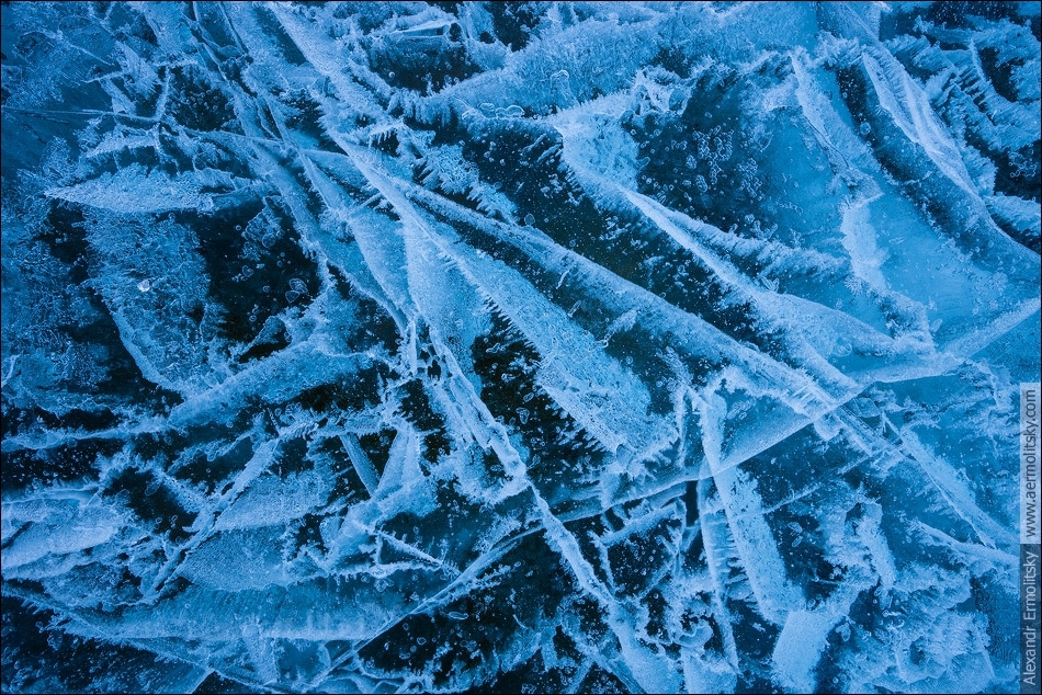 Чистый лёд Байкала