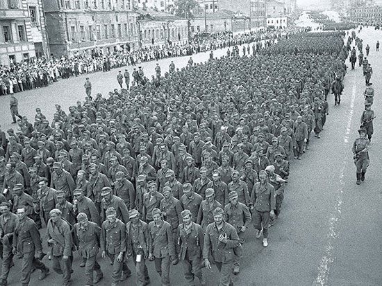 Марш пленных немцев по Москве (17 июля 1944)