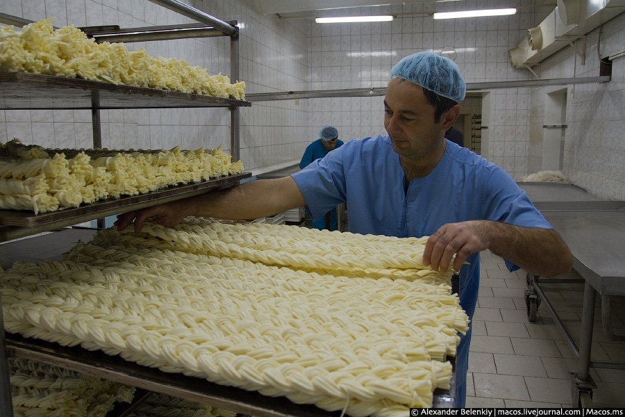 Производство адыгейского сыра