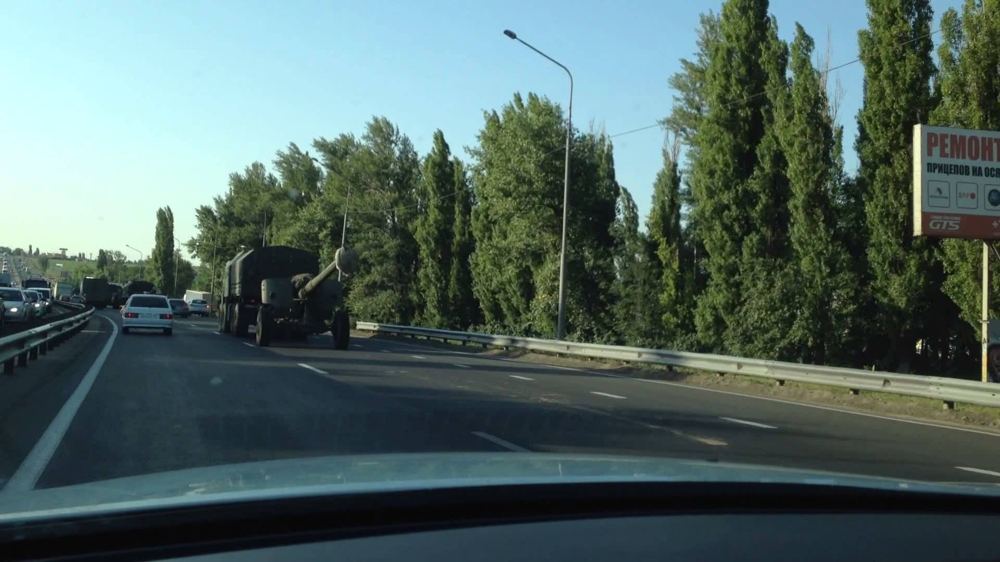 Противотанковые пушки не так далеко от Российско-Украинской границы. 