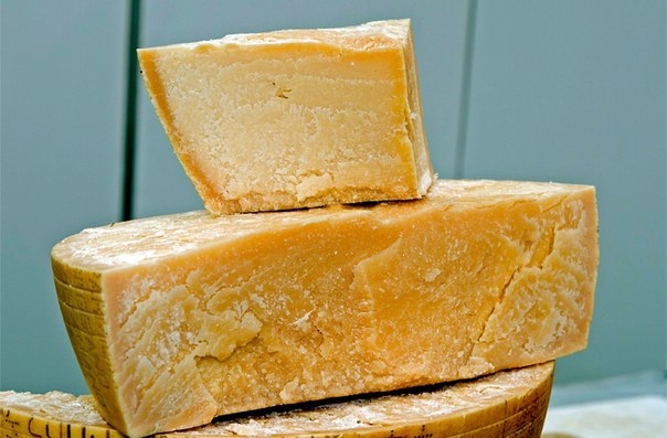 10 самых вкуснейших сыров в мире, которые вы должны попробовать