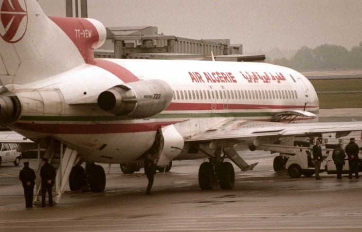 Авиакомпания Air Algerie потеряла связь с одним из своих самолетов.