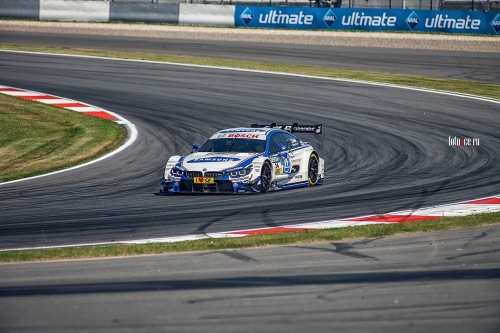 Тачки - Огонь! BMW M1 на DTM2014  авторский фоторепортаж.