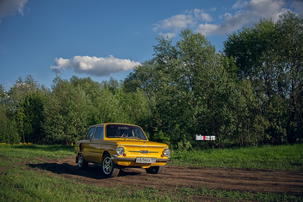 Сет из серии Car&Girl, желтый позитив!  ЗАЗ-968А