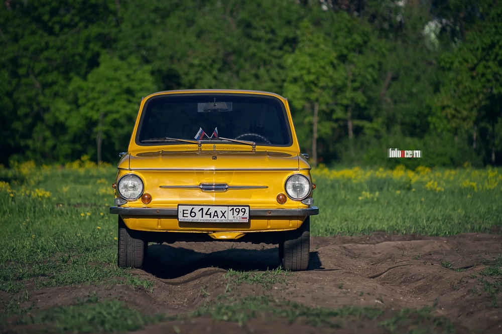 Сет из серии Car&Girl, желтый позитив!  ЗАЗ-968А