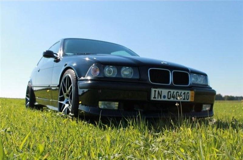 Найдено на eBay. BMW M3 E36 двигателем V12