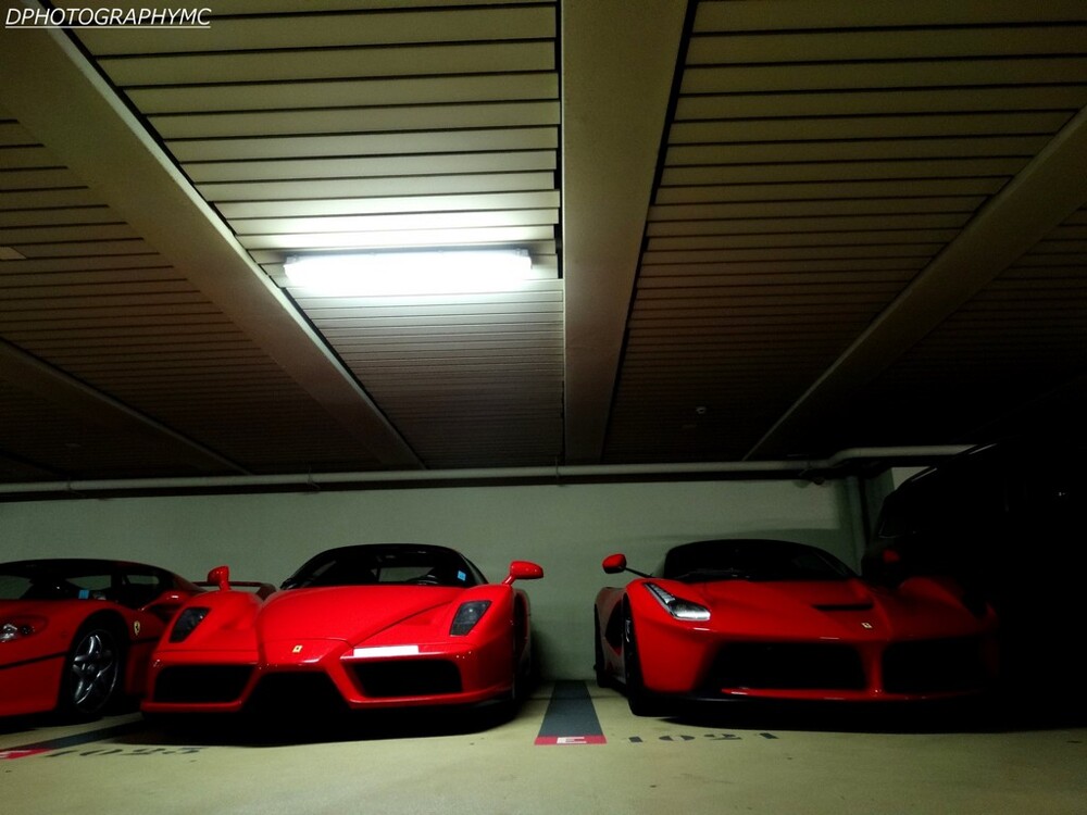 Владелец показал свою коллекцию Ferrari в Монако