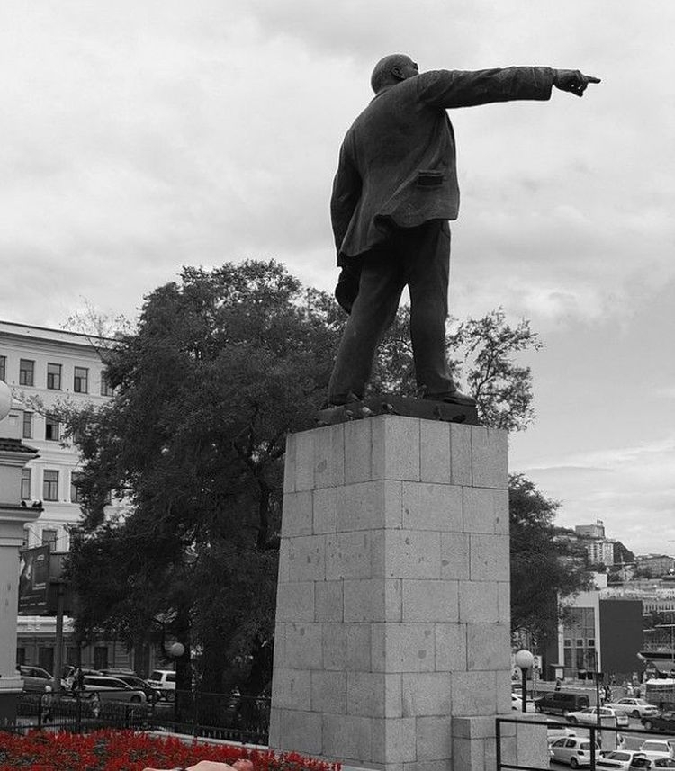  В каждом городе ОН свой 