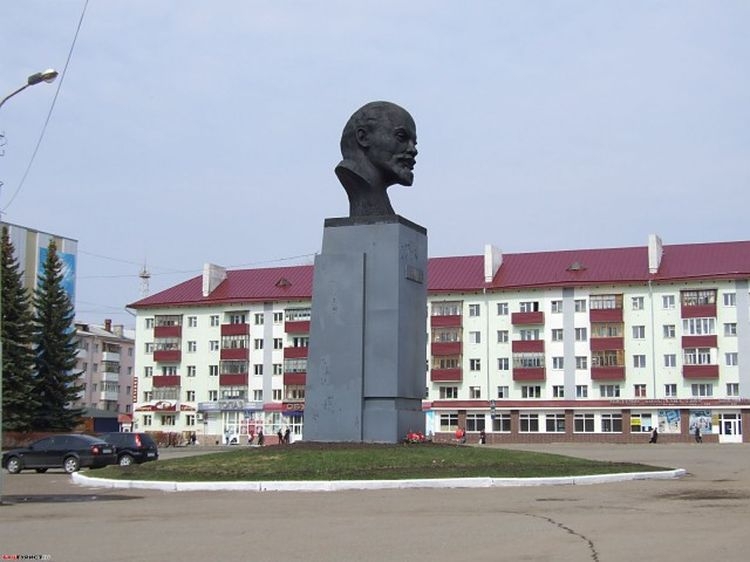  В каждом городе ОН свой 