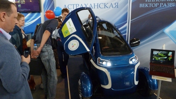 Российский трех колесный электрокар  Bravo eGo (eTrike).