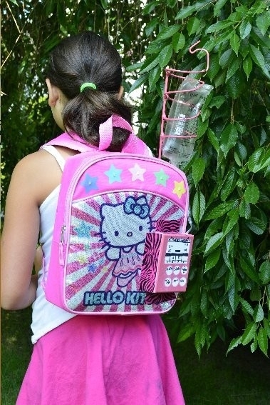 11-летняя девочка победила рак и изобрела специальный рюкзак