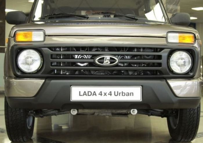 Lada 4x4 Urban показали в Европе