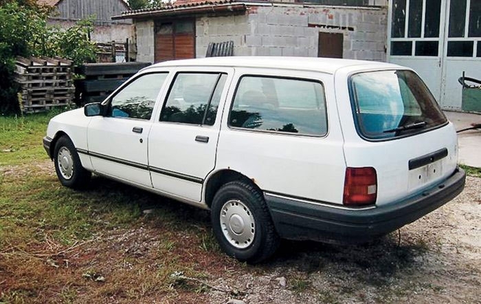 "Кормильцы": 10 любимых автомобилей коммерсантов из 1990-х