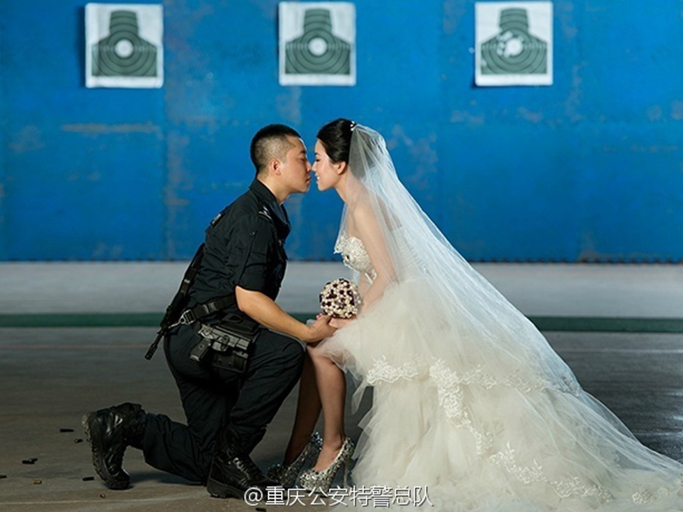 Свадебная фотосессия китайского бойца спецназа