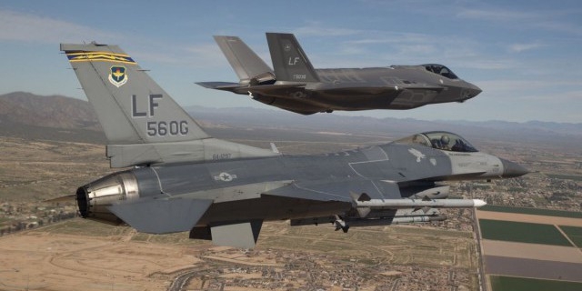 Пентагон стал жертвой своей ошибки - программы F-35
