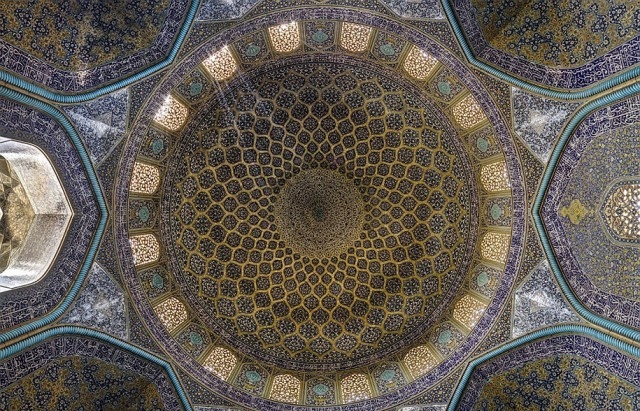 Невероятно красочная архитектура Ирана