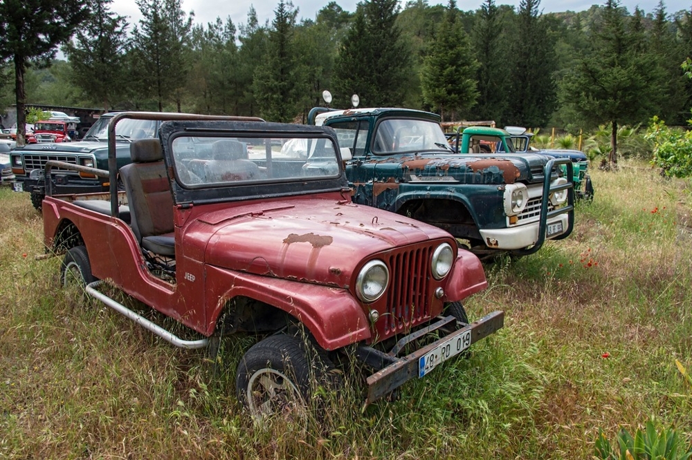 Салон-музей старинных авто в турецкой глубинке